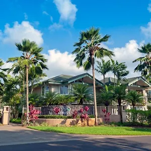  Holiday home Villas Of Kamalii 37-stately Townhouse With Ac, By Golf, With Pool, Bbq, Hot Tub